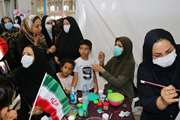 استقبال شرکت‌کنندگان پویش «سلام فرمانده» از غرفه‌ی کانون سمنان به روایت تصویر